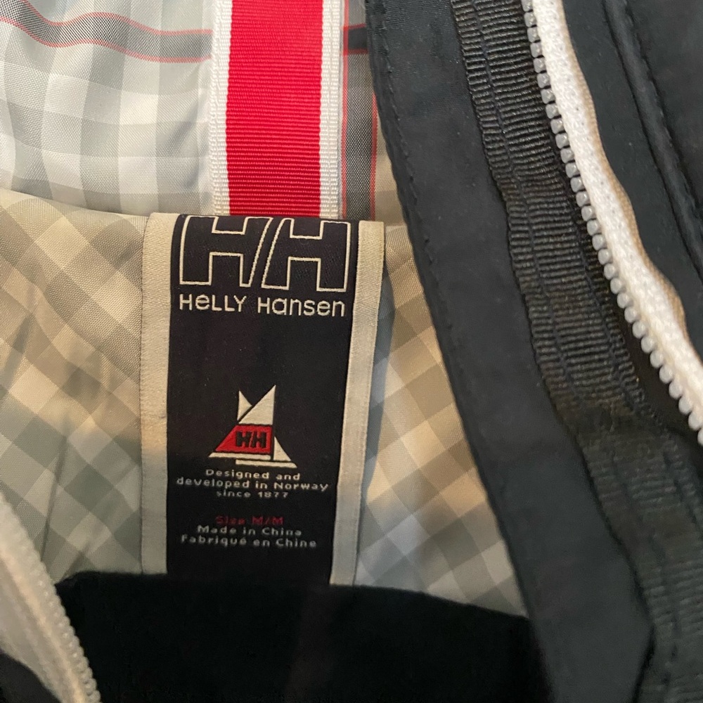 Helly Hansen Women’s Medium Jacket - image 4